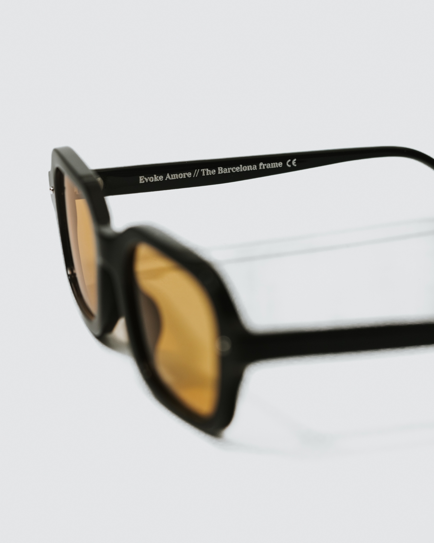 The Barcelona Frame - Orange Lens